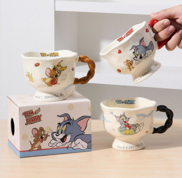 Mug de Tom y Jerry mango trensado
